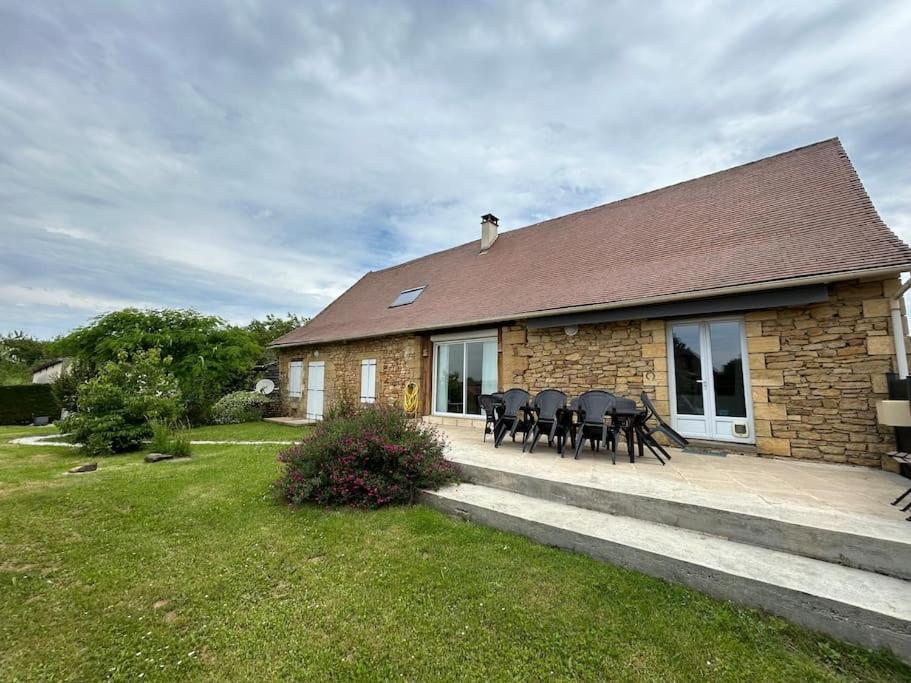 Un Havre De Paix Au Perigord Villa Anlhiac ภายนอก รูปภาพ