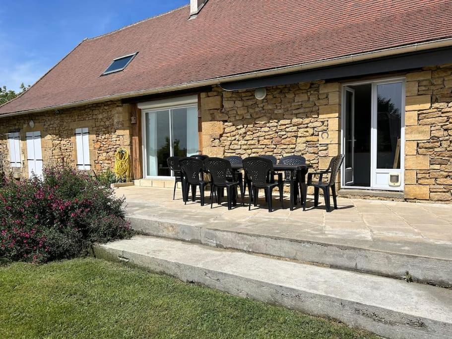 Un Havre De Paix Au Perigord Villa Anlhiac ภายนอก รูปภาพ